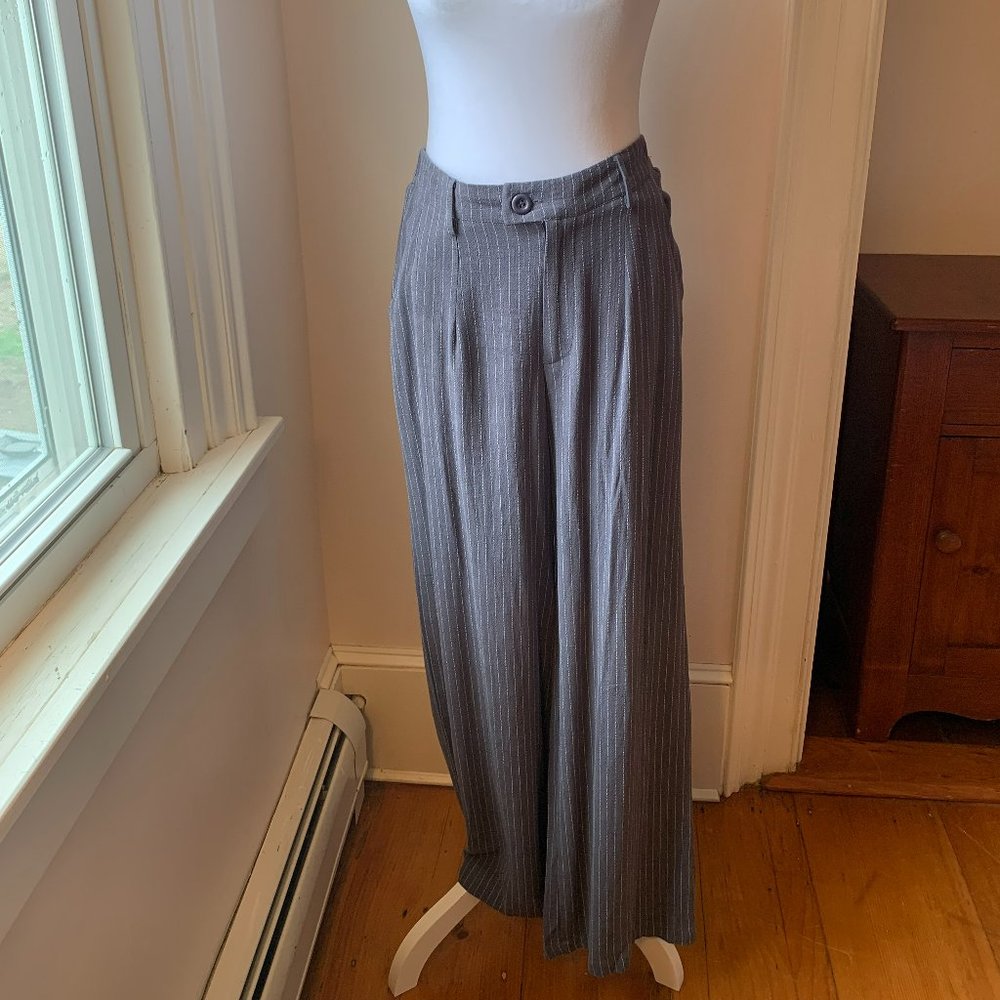 Listicle Grey Striped Pants Size Medium